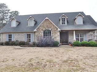 2991 Southern Heights Rd, Tupelo, MS 38801