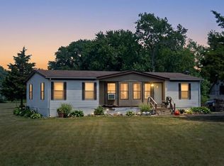 500 Orbanus Ln, Williamstown, NJ 08094