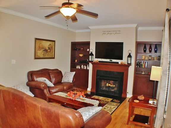 5th image of 341 Mantle Dr