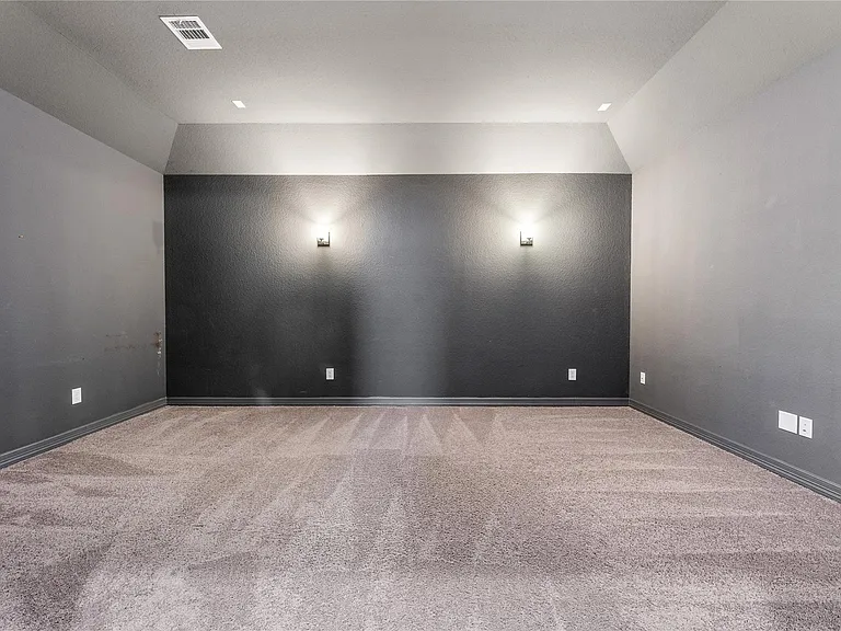 24014 Corinaldo Ct — Photo 23