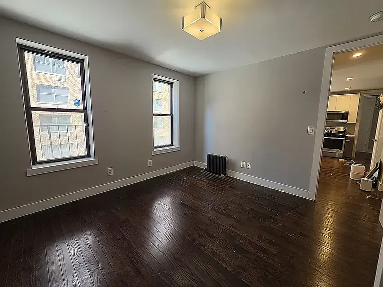 101 Woodruff Ave #2L — Photo 2