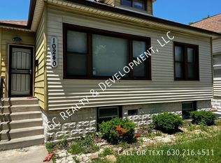 10240 S Yates Blvd, Chicago, IL