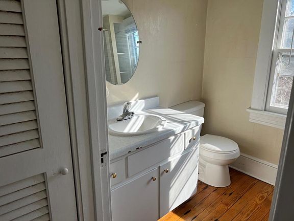4th image of 120 Claiborne Ave APT 3