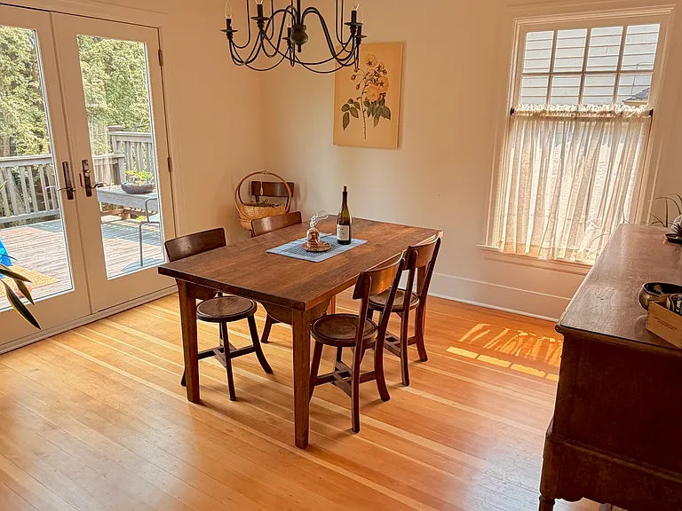 1828 NE Ravenna Blvd — Photo 15