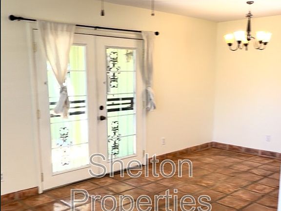 3rd image of 10207 N 8th Pl #A