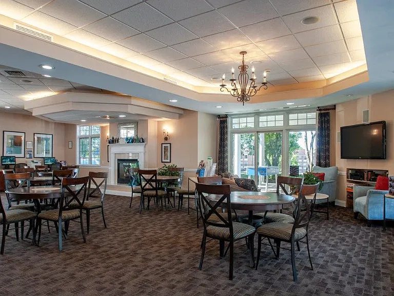 Hill Brook Place Apartment Homes — Photo 19