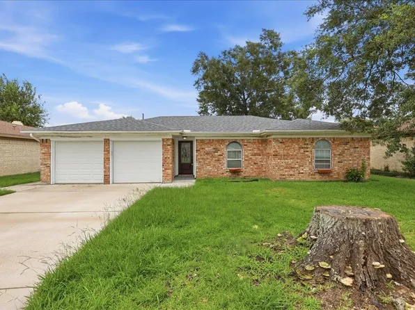 1725 Shirley Cir, Beaumont, TX 77707