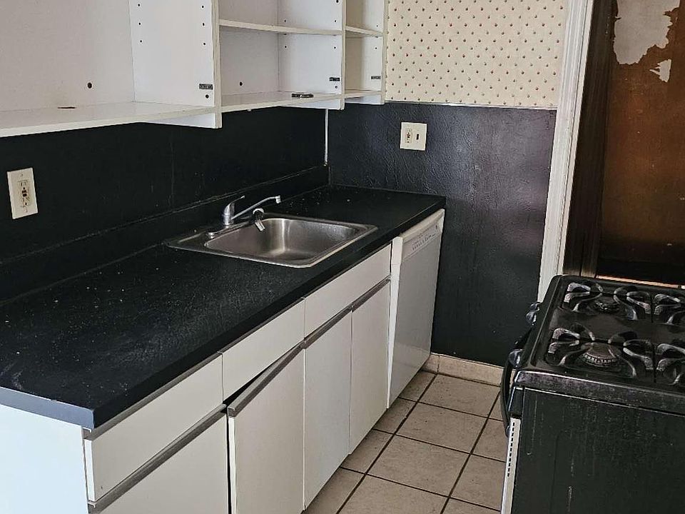1st image of 6338 Eastwood St