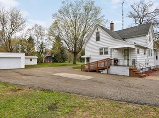 16006 Comstock St, Grand Haven, MI 49417