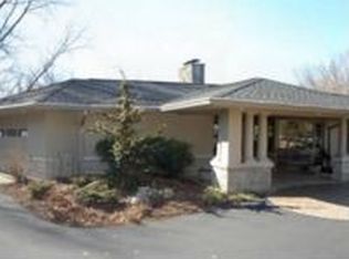 8700 Whetstone Rd, Evansville, IN 47725