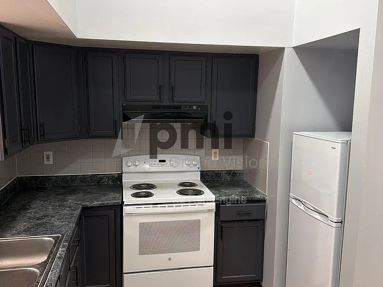 Vawter Street Apartments — Photo 45