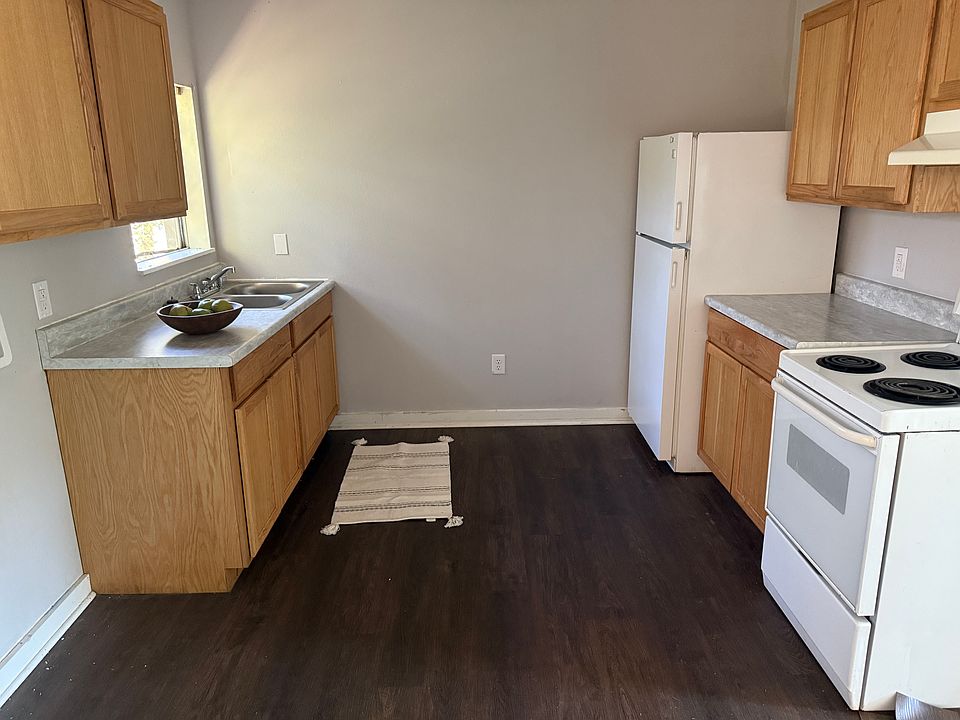 1st image of 802 Abney Ave APT B