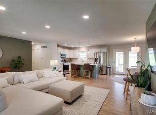 23 Hamlin Heights Dr, Hannibal, MO 63401