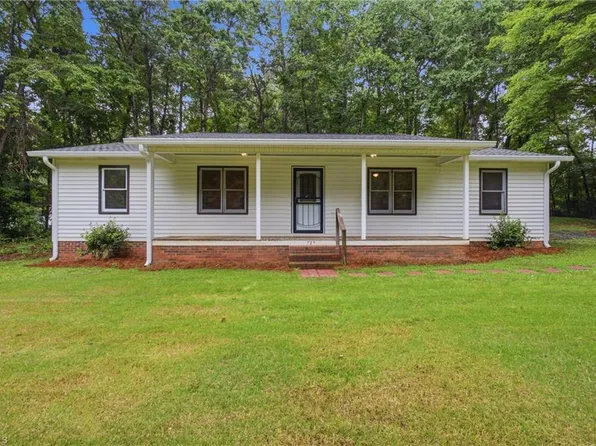 723 Branson Mill Rd, Randleman, NC 27317
