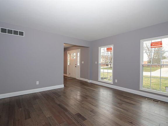 5th image of 1642 Beechshire Dr