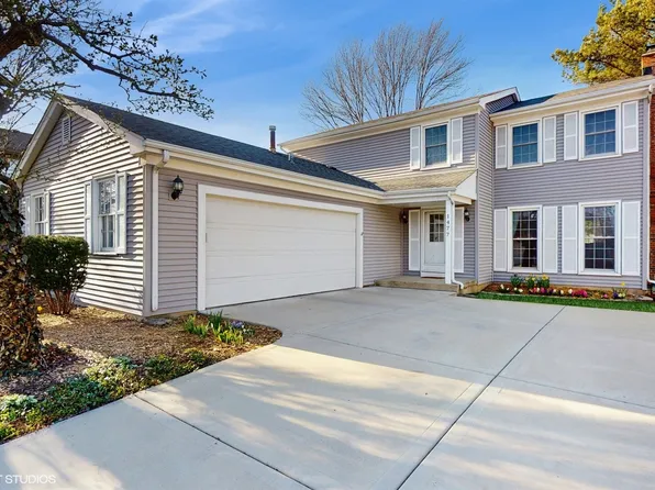 1477 Chase Ct, Buffalo Grove, IL 60089