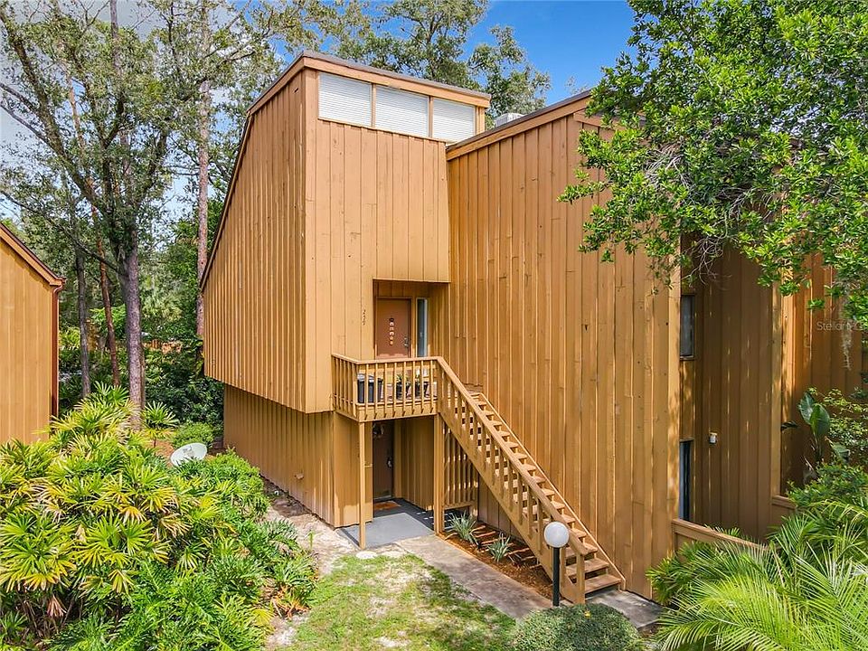 1st image of 258 CROWN OAKS WAY