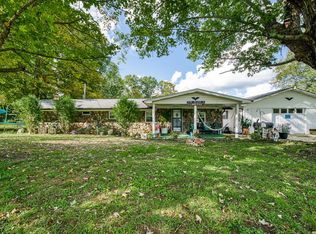 320 Humphrey Rd, Walling, TN 38587