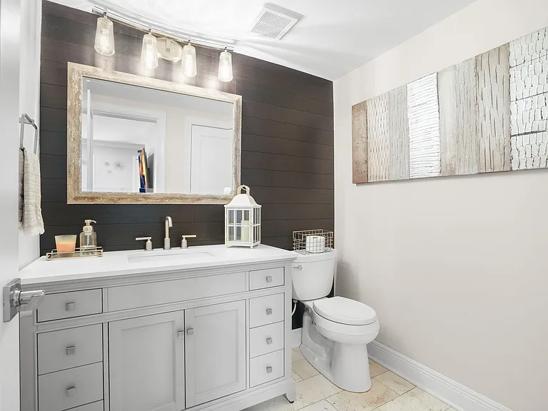 2925 W Santiago St — Photo 18