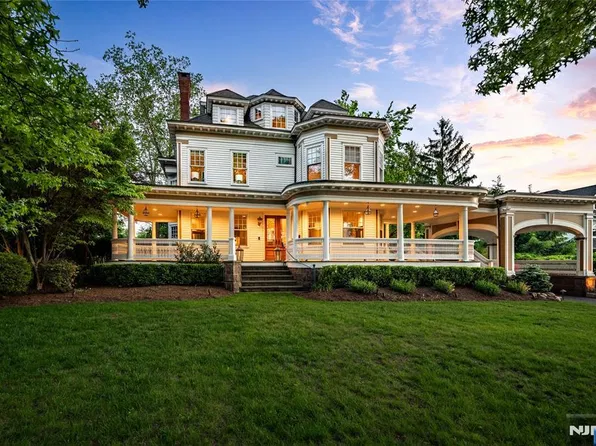 640 Ridgewood Avenue, Ridgewood, NJ 07450