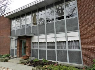 622 Park Ln APT D, Greensburg, PA 15601