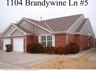 1104 Brandywine Ln UNIT 5 & 6, Norman, OK 73071