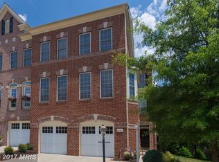 6321 Sanctuary Woods Ct, Burke, VA 22015