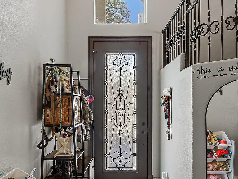 11620 Saint Thomas Way — Photo 3