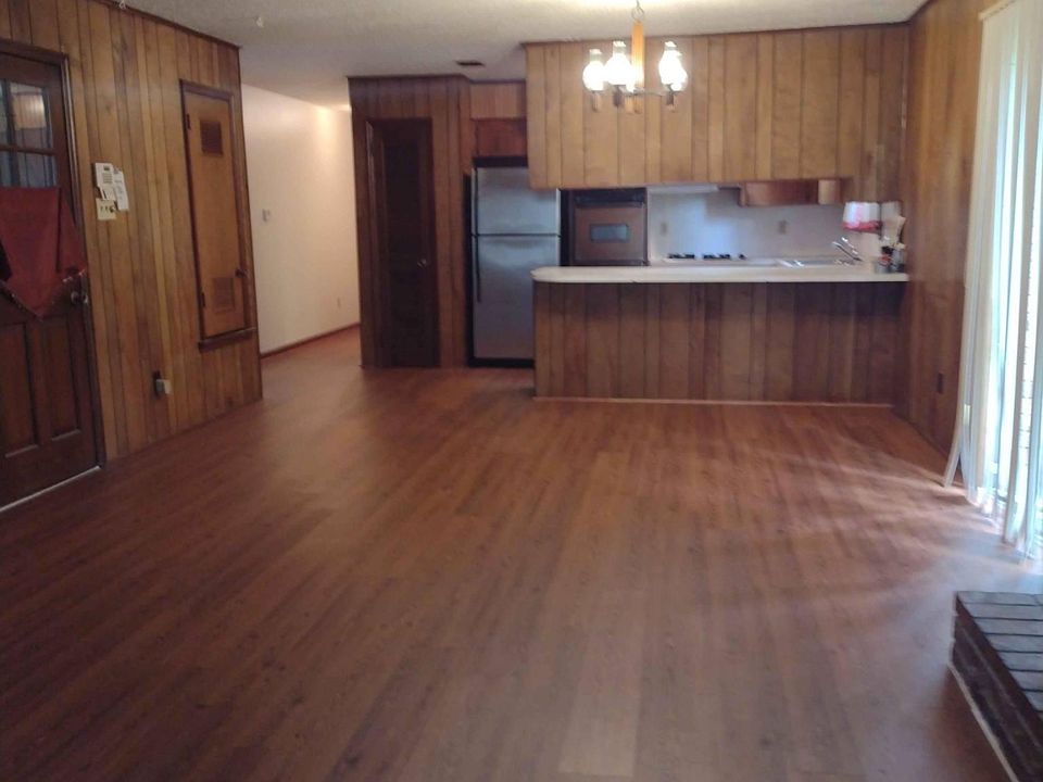 1st image of 10308 Whispering Pines Dr