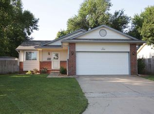 11909 W Westport St, Wichita, KS 67212