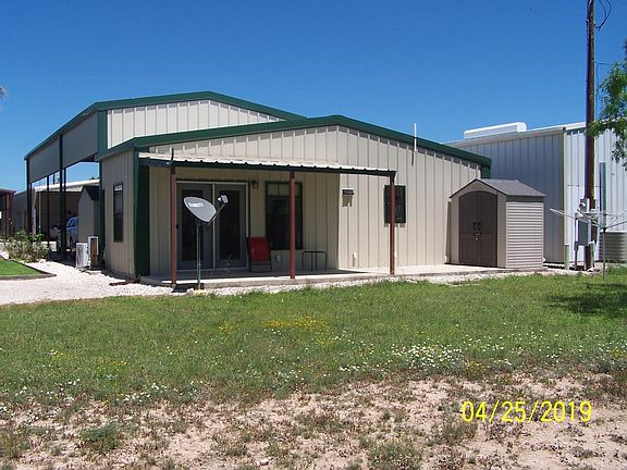 2nd image of 125 Cenizo Cir #37