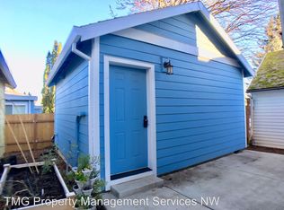2434 SE 78th Ave UNIT B, Portland, OR 97206