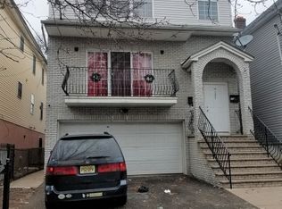 127 Fabyan Pl #1, Newark, NJ 07112