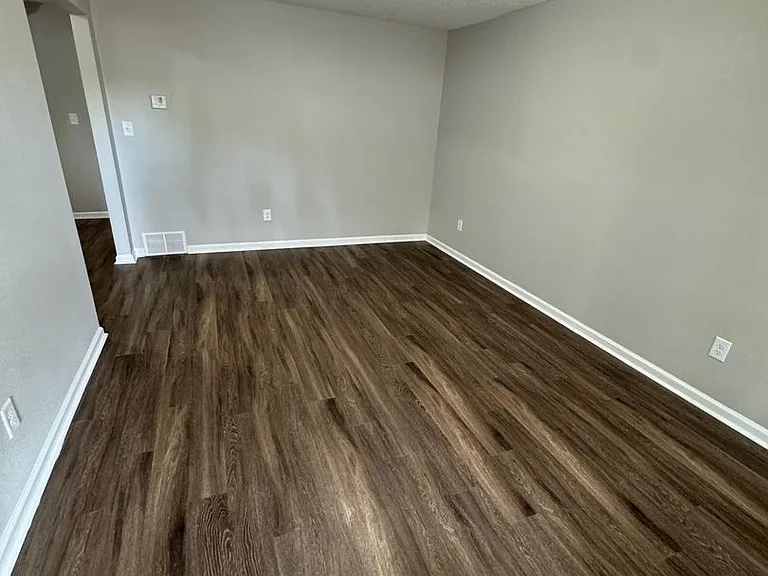 Getwell Pointe Apartments — Photo 16