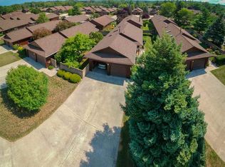 2138 Hammond Pl W, Traverse City, MI