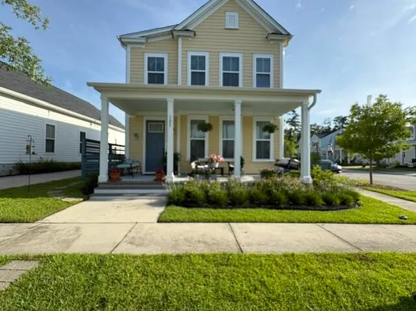 125 Sugarberry Way, Summerville, SC 29485