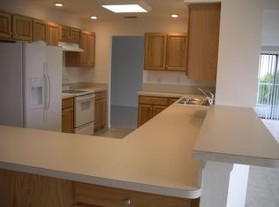 211 Fields Ter SE, Port Charlotte, FL 33952