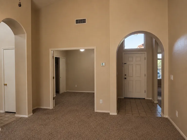 150 W Freddie Canyon Way — Photo 5