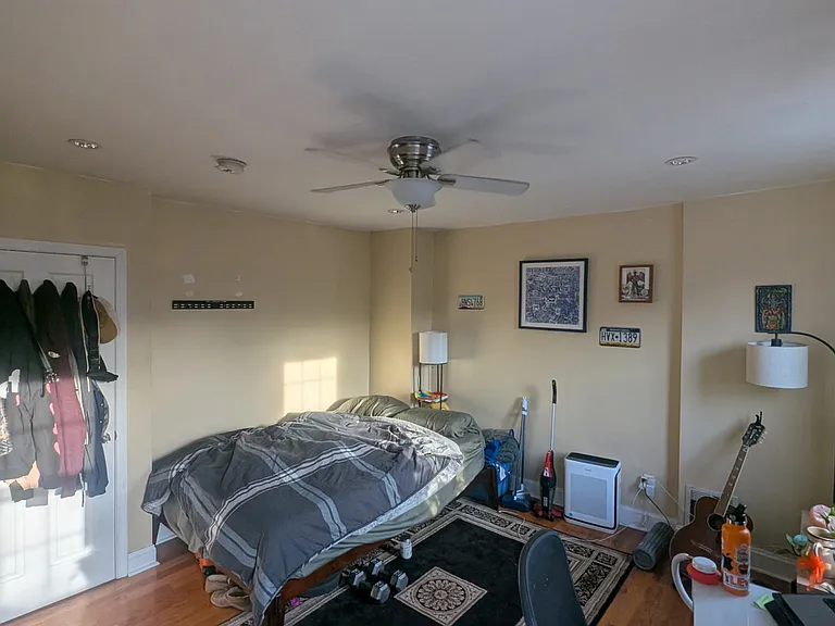 1213 N Leithgow St — Photo 12