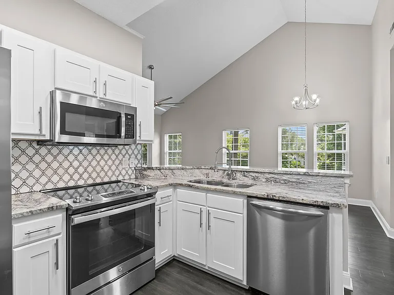 5026 Belleglen Ct #202 — Photo 20