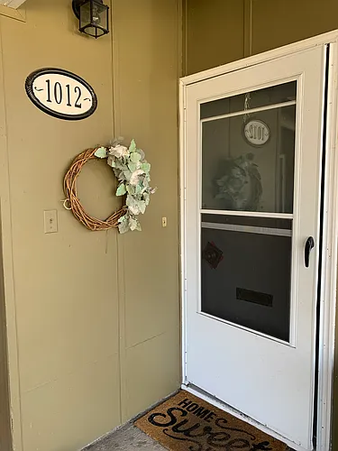 1012 Castlerock Dr Photo 1