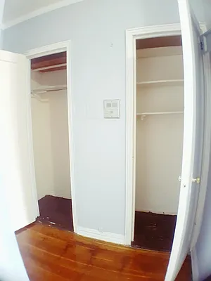 Rented by Lang Realty LLC | media 9