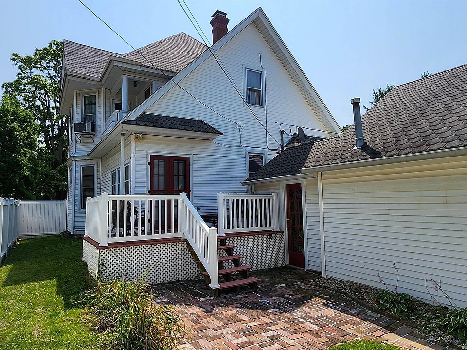 358 S Clay St, Frankfort, IN 46041 MLS 202327090 Zillow