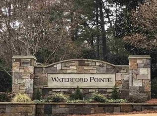 216 Hillview Dr, Seneca, SC 29672