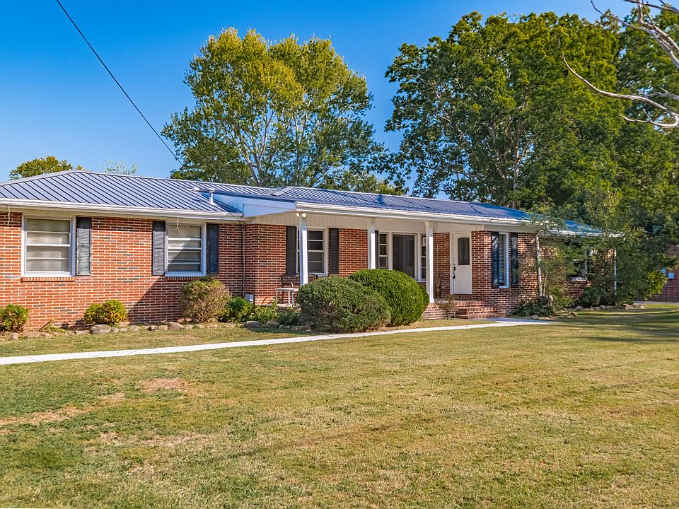 1st image of 1201 Woodcrest Dr