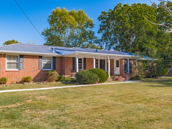 1201 Woodcrest Dr, Manchester, TN 37355