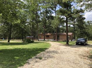 30 Woodridge Dr, Huntsville, TX 77320