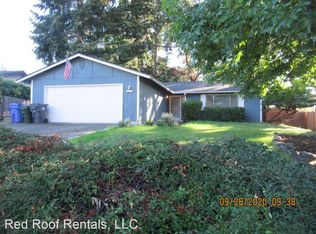 2753 Cambridge Dr, Steilacoom, WA 98388