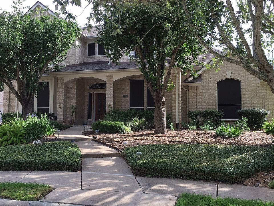 Fabulous Curb Appeal