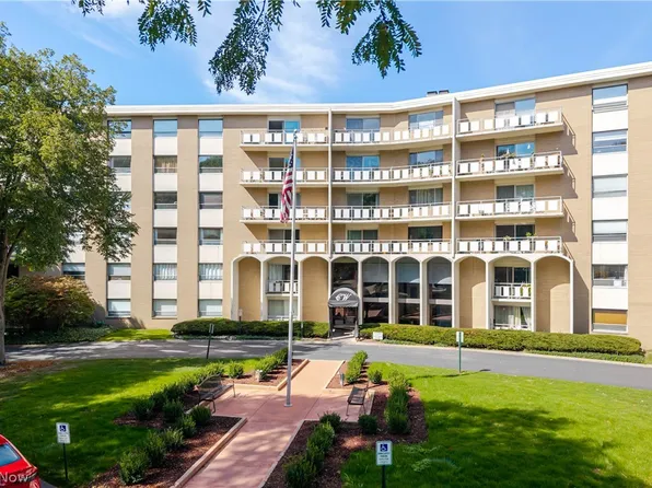 3400 Wooster Rd APT 610, Rocky River, OH 44116